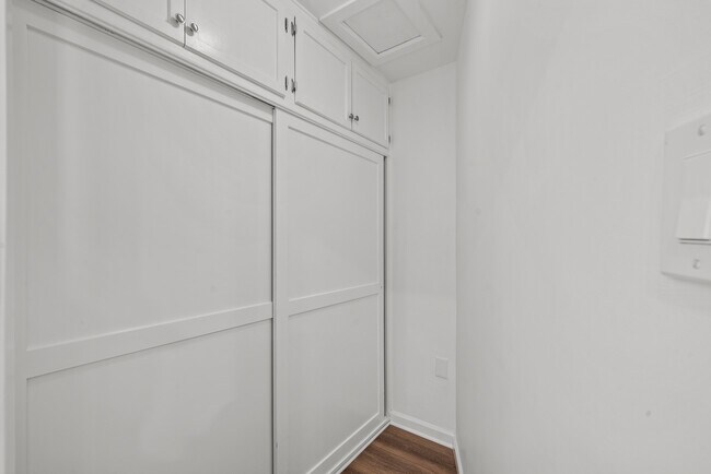 Master Closet - 3820 Orangedale Ave