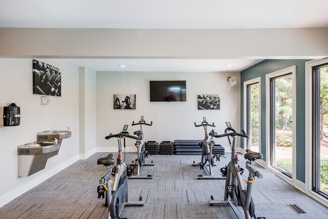 Foto del edificio - JULY RENT FREE if move in by 6/20!