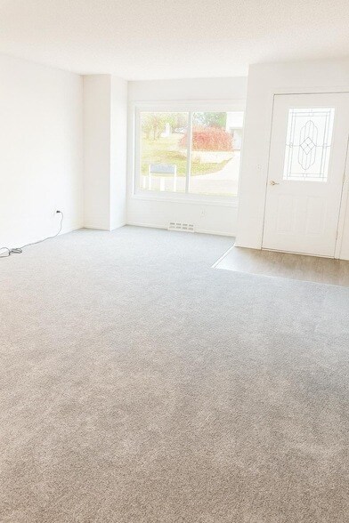 Foto del edificio - 9 Heights Rd NE