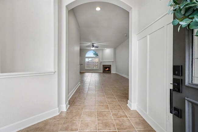 Foto del edificio - 809 Hallmark Oak St