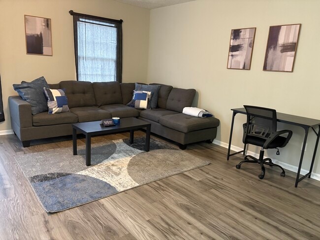 Foto del edificio - 1605 Willowby St