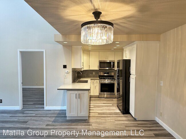 Foto del edificio - 2 br, 2 bath House - 8515 Falmouth Ave #417