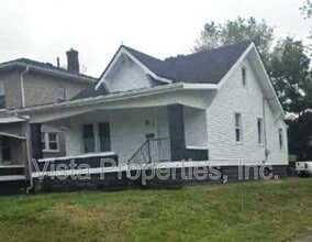 Building Photo - 835 S 38th St