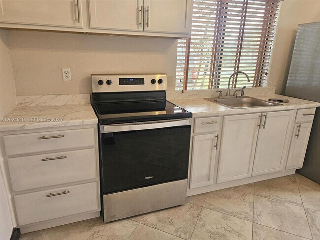 Foto del edificio - 15320 SW 305th St
