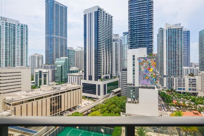 Foto del edificio - 801 S Miami Ave