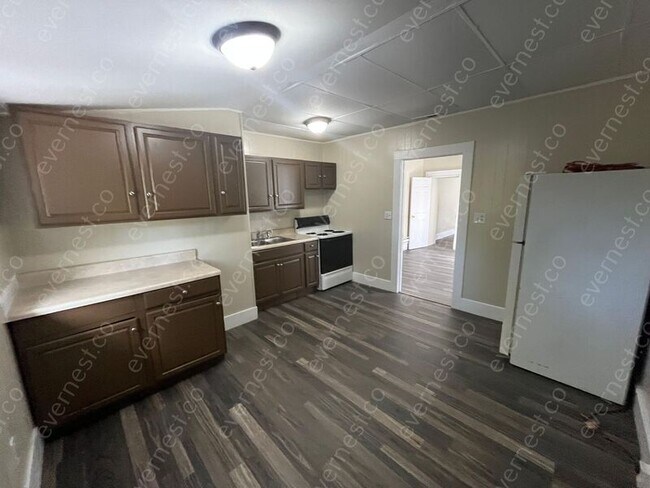 Foto del edificio - 2810 E 46th St