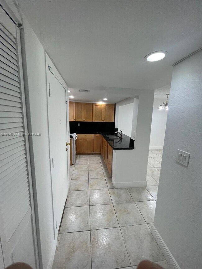 Foto del edificio - 10500 SW 108th Ave