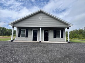 Building Photo - 1518 Swamp Rd