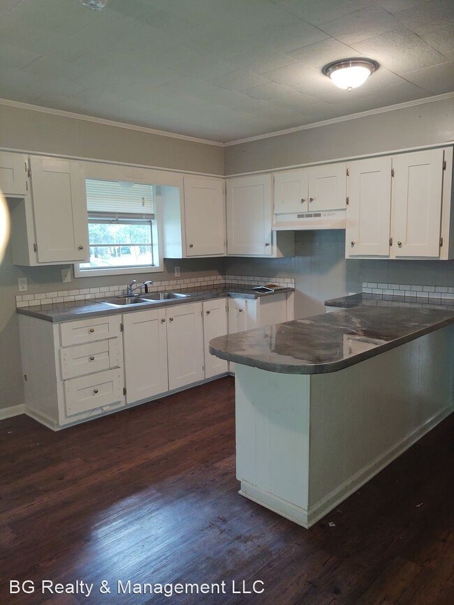 Building Photo - 3 br, 1 bath House - 341 Jelks St
