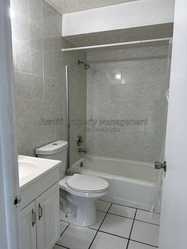Foto del edificio - 717 SE 9th St