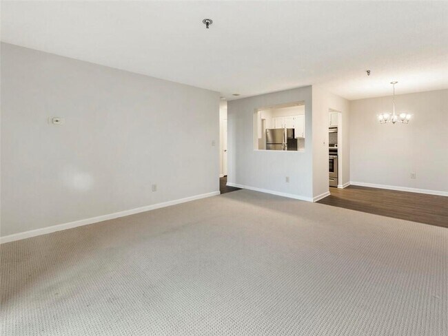 Foto del edificio - 300 Johnson Ferry Rd