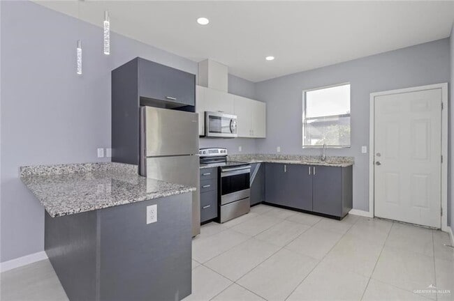 Foto del edificio - 1200 W Harrison Ave