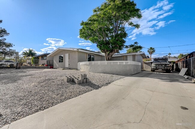Foto del edificio - 5326 Evergreen Ave