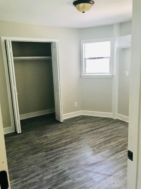 Building Photo - Newly Renovated 1 Bedroom Wesley Heights