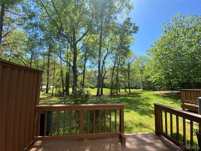 Building Photo - 10909 Bush Lake Ln
