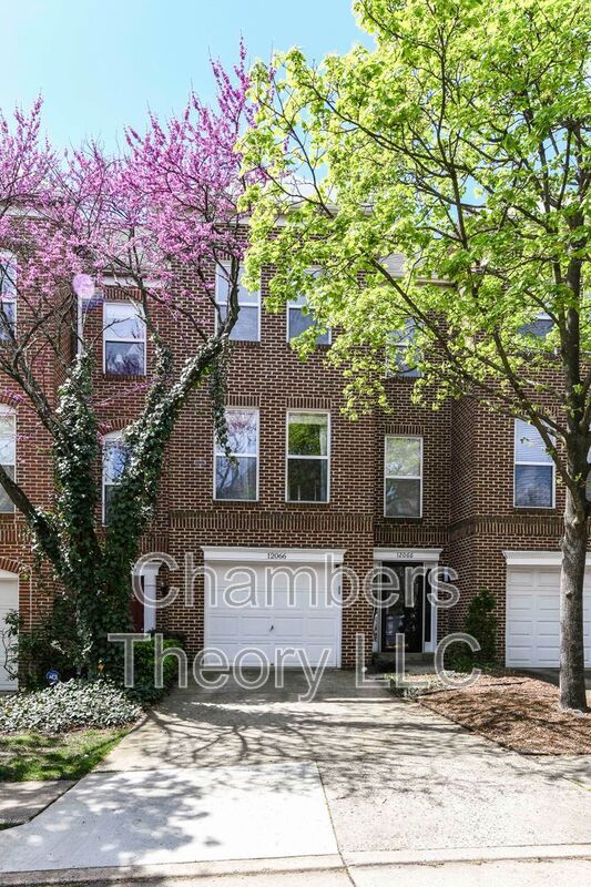Building Photo - 12066 Edgemere Cir