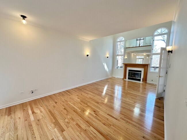 Foto del edificio - 224 Charlotte Pl