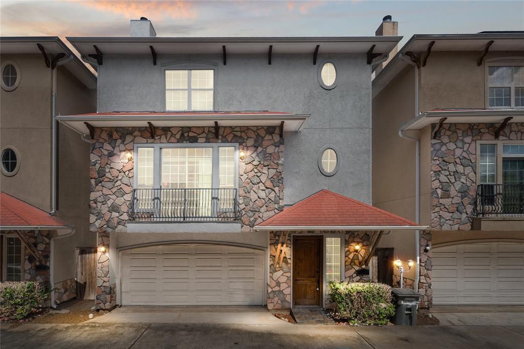 3023 Falls At Fairdale, Houston, TX 77057 Condo for Rent in Houston