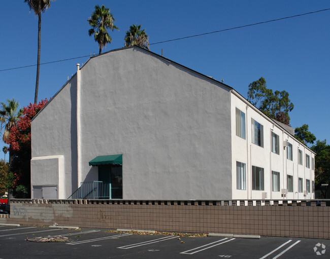 Building Photo - Spurgeon Arms Apartments