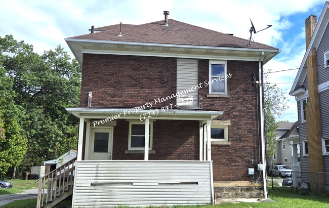 Foto del edificio - 180 Cedar Ave