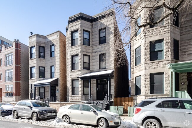 Building Photo - 3716 N Kenmore Ave