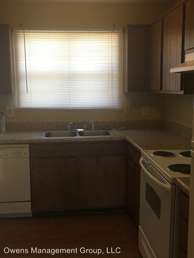 Building Photo - 2502 Hidden Cove Ct