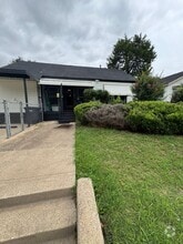 Building Photo - 1037 Colvin Ave