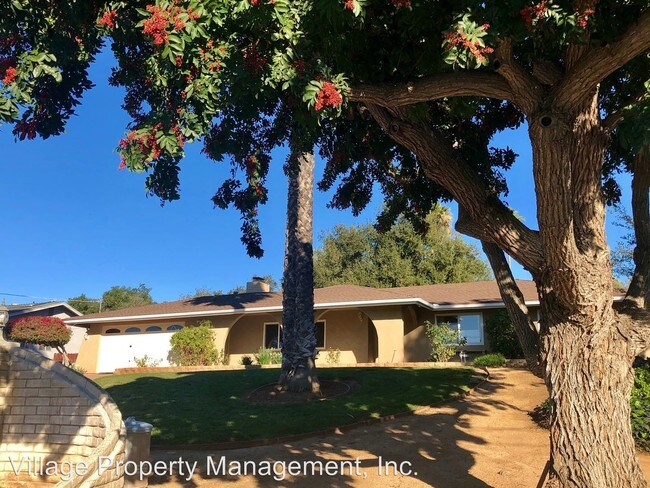 Building Photo - 3 br, 2 bath House - 1356 Los Conejos Road