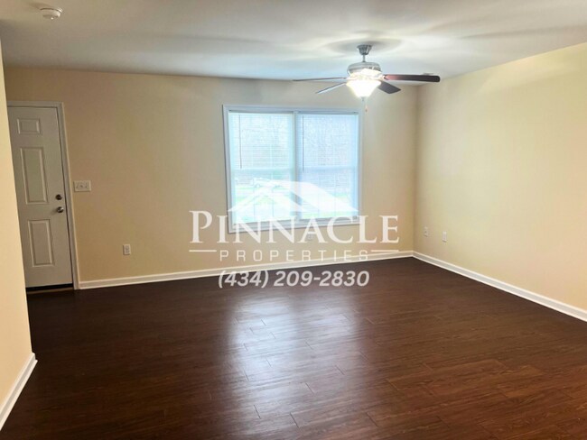 Foto del edificio - 755 Old Graves Mill Rd