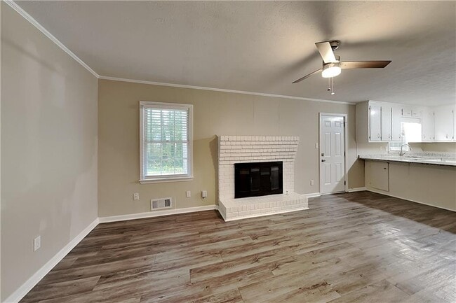 Building Photo - 3023 Timberline Rd