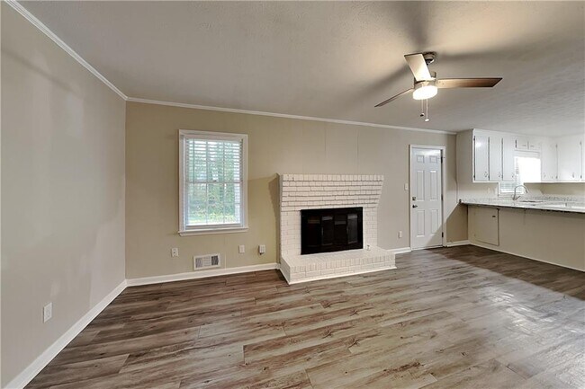 Foto del edificio - 3023 Timberline Rd