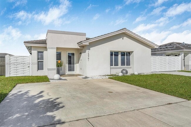 Foto del edificio - 15961 SW 307 Terrace