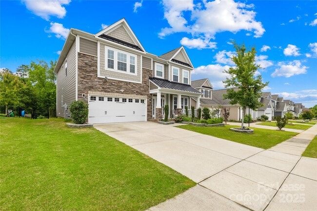 Building Photo - 5086 Waterloo Dr