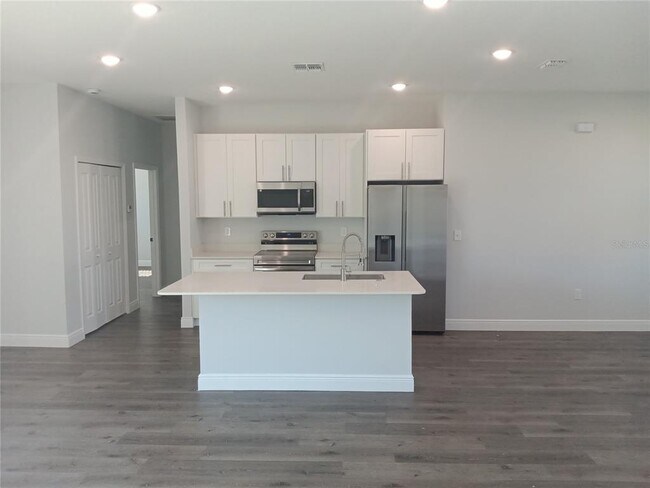 Foto del edificio - 845 Marquis Ct