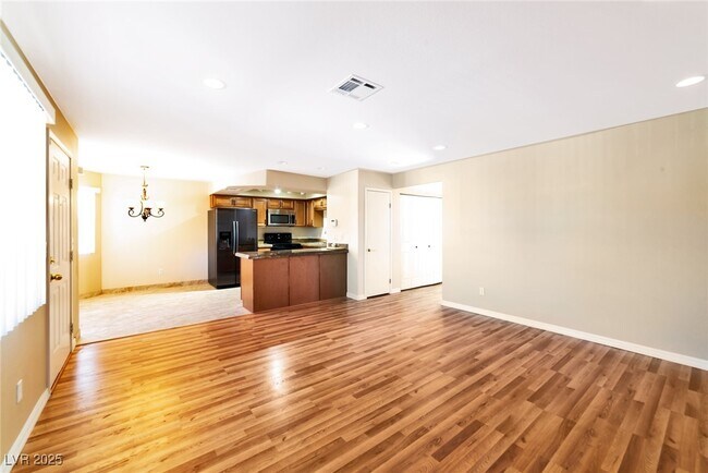 Building Photo - 8410 Eldora Ave