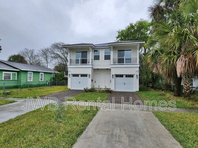 Photo - 629 3rd Ave S Townhome