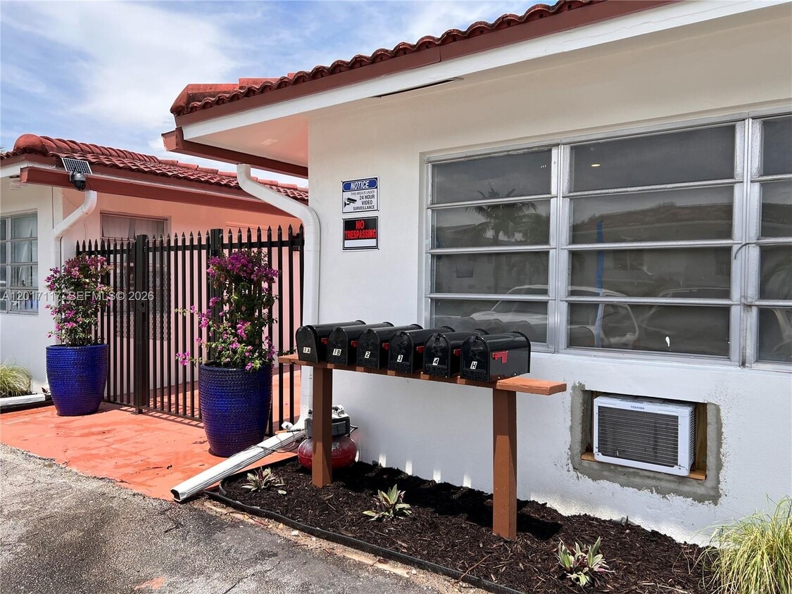 Foto del edificio - 1140 NE 24th Ave