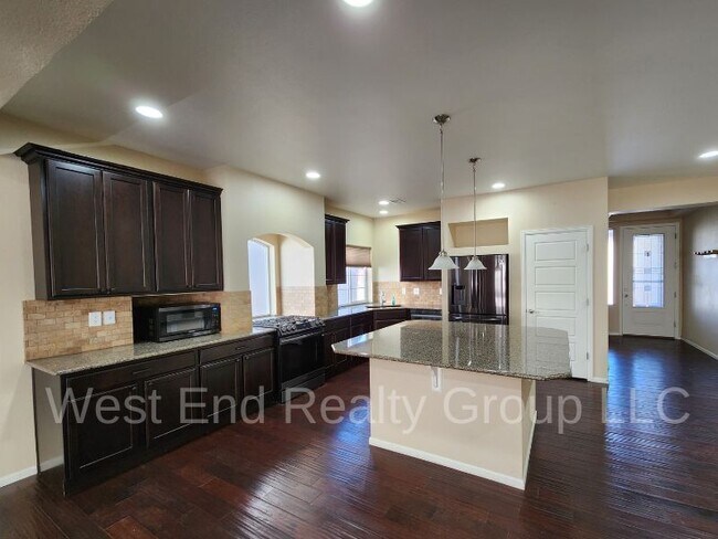 Building Photo - 4908 Saddlewood Circle