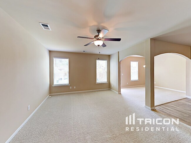 Foto del edificio - 182 Southwind Cir