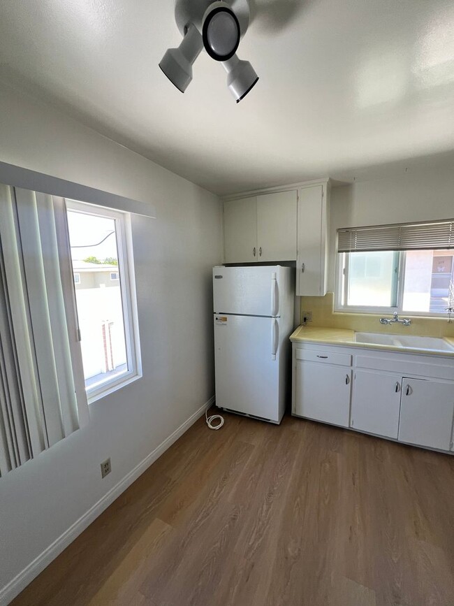Foto del edificio - Midtown Ventura - 1 bedroom, 1 bathroom up...