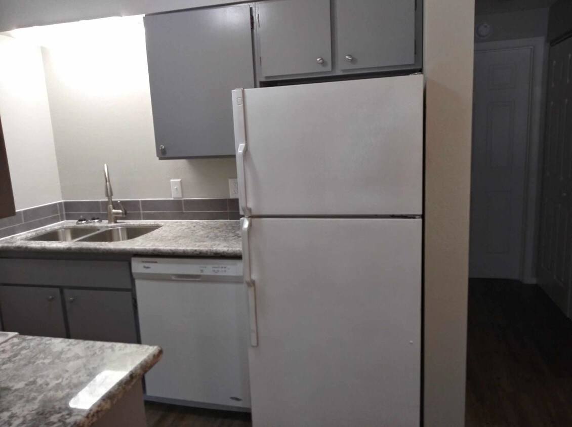 Foto principal - 3910 N Cedar St