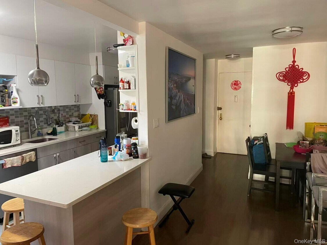 Foto del edificio - 137-40 45th Ave