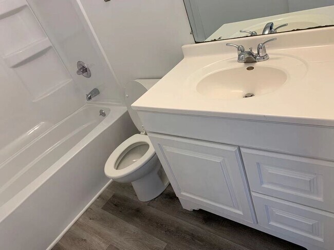 Foto del edificio - 1635 S Dorchester Dr