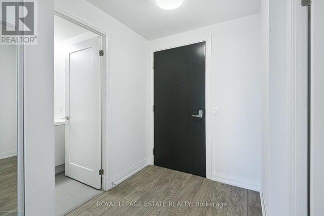 Photo du bâtiment - 286 Main St