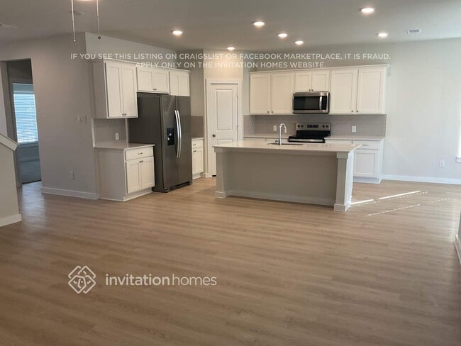 Foto del edificio - 423 Amberville Dr