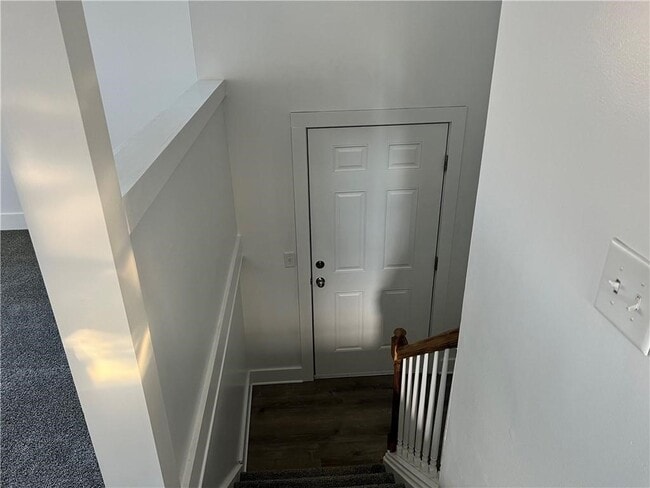 Building Photo - 1086 Flynn Rd