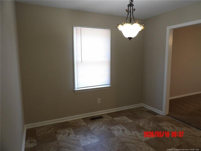 Building Photo - 508 Farmview Dr