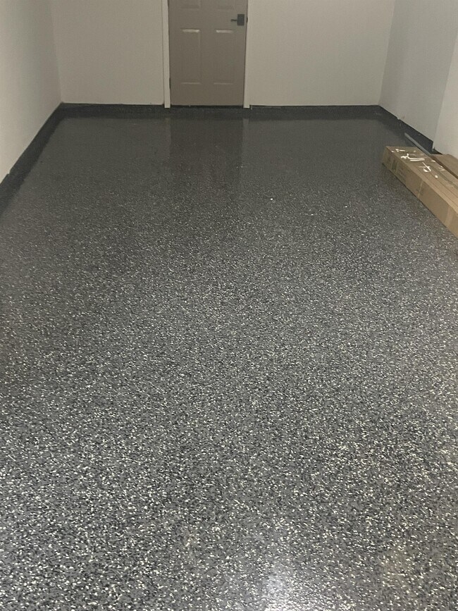 Foto del edificio - 3308 Ridgewood Dr
