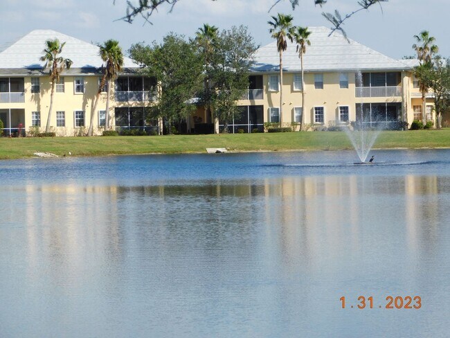 Building Photo - Heritage Lakes Gated 3 bedroom Condominium...