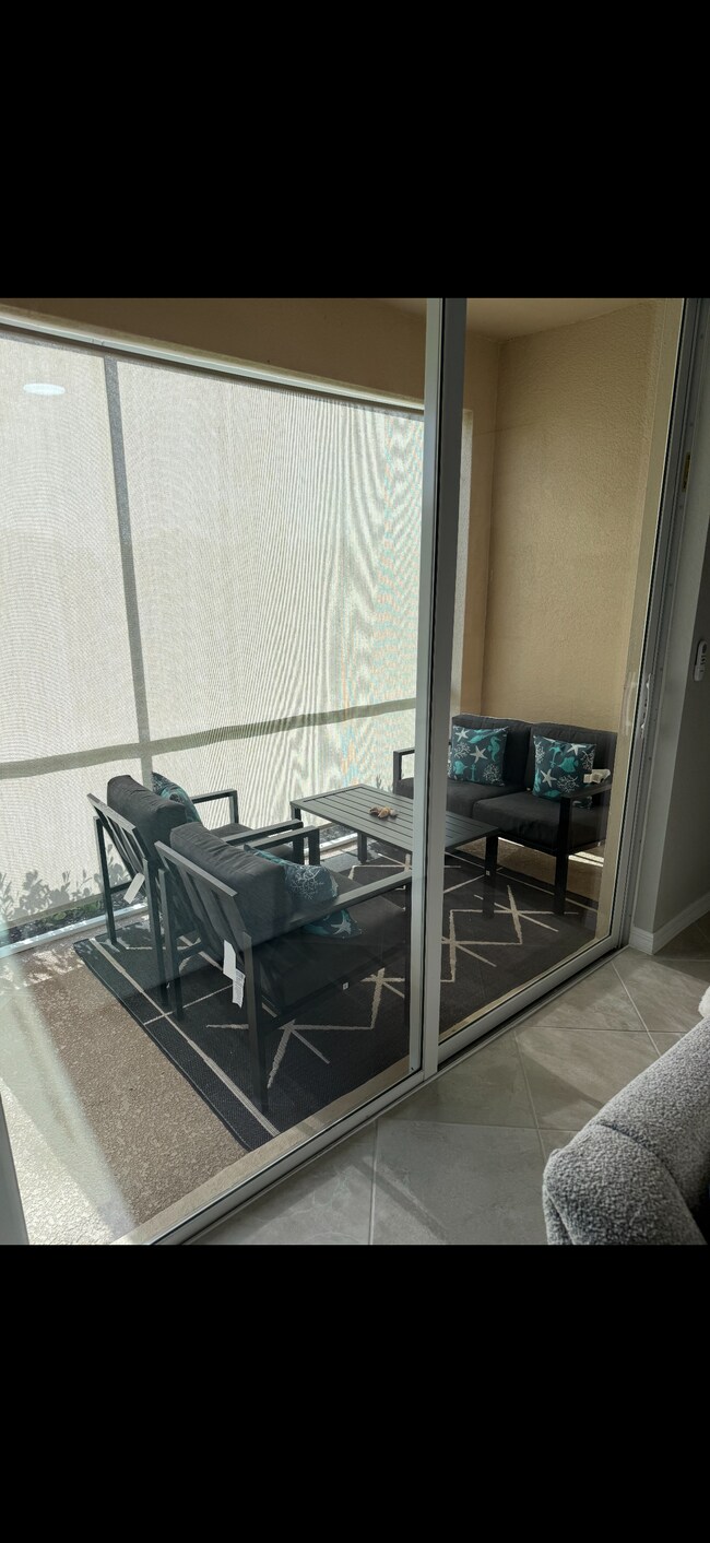Foto del edificio - 2898 Blossom Wy